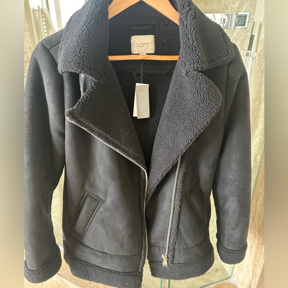 The Coziest New Jacket XS Loft take 20% off